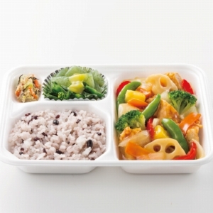 タニタ食堂メニューをお持ち帰り 「ほっともっと」から500kcal以下の健康日替わり弁当