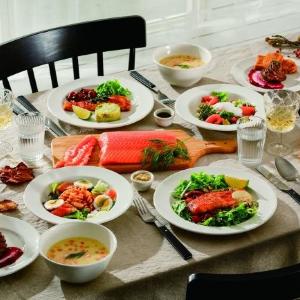 イケアでサーモンづくしのコース料理を堪能 「サーモンフェア」開催
