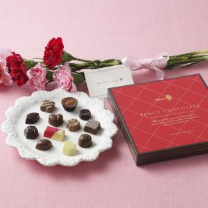 メリーチョコレートが嬉しい母の日企画 人気チョコにカーネーション添えます