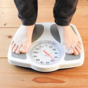 食事ダイエット中の女性が選ぶのは「〇〇〇」 「腹もちがよくて飽きない」がカギ
