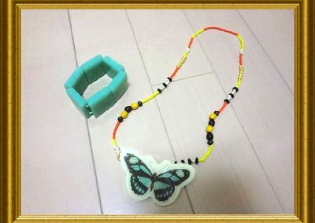 Lot#006　チープシックなアクセサリー