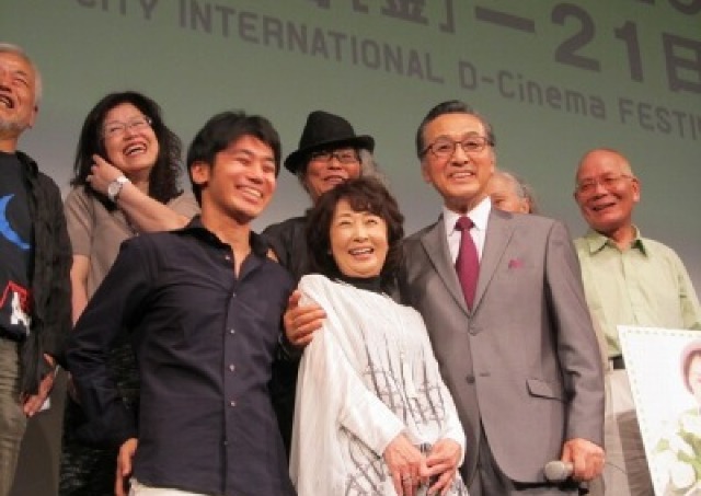 映画「燦燦 さんさん」／77歳女性の