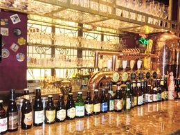 映画館に深夜バル 最高の夜遊びスポット Coredo室町2 Coredo室町3 ガイド 全文表示 Jタウンネット