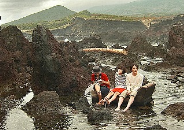 映画「はなればなれに」／せりふは最小限、可能な限りワンシーン、ワンカットで撮影された青春群像劇