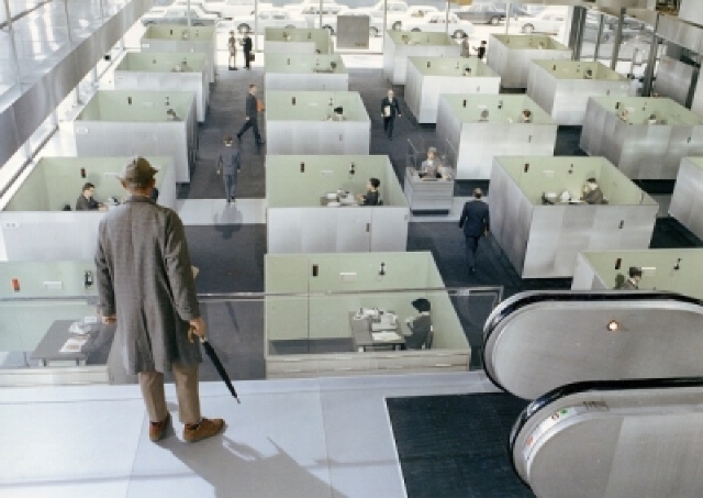 「ジャック・タチ映画祭」／仏風刺喜劇の名手13作品一挙上映　辛らつな文明批判、笑いとともに
