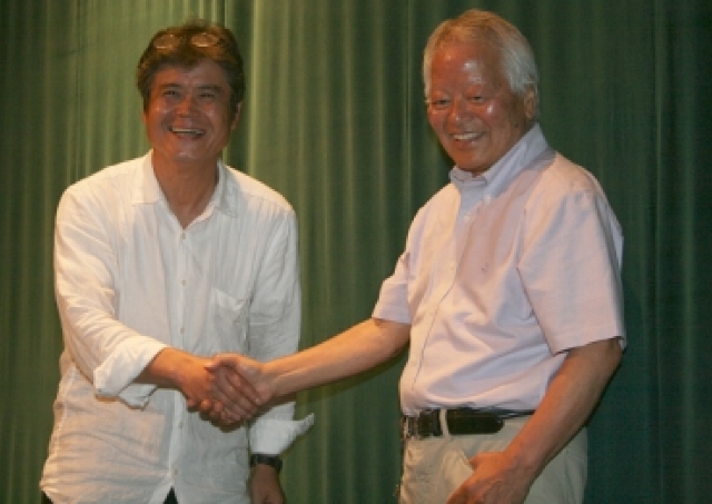 映画「石川文洋を旅する」初日舞台あいさつ／戦場カメラマン・石川文洋を追ったドキュメンタリー