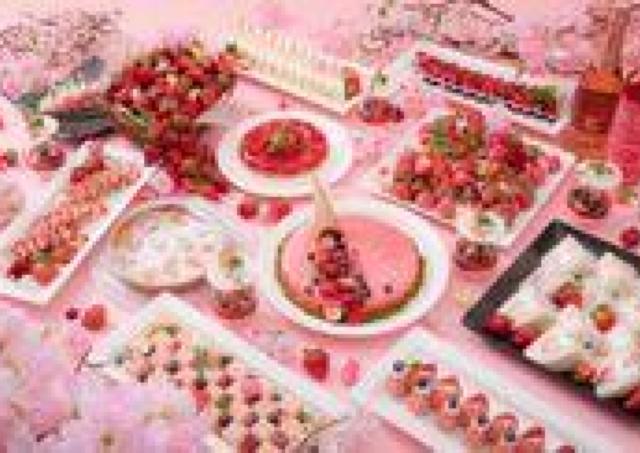 「いちご×さくら」がテーマのスイーツビッフェで春を先取り