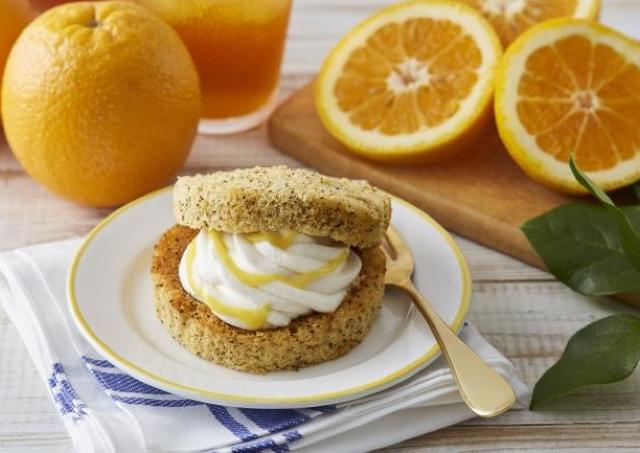 これは美味しいやつ ファミマにafternoontea監修のフルーツティーシフォンサンド現る 東京バーゲンマニア