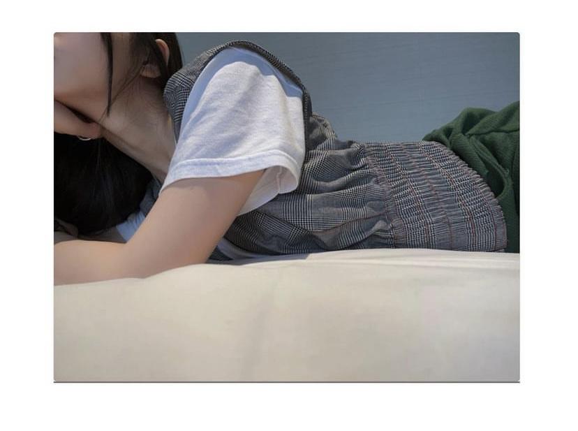乃木坂46」齋藤飛鳥さんが「着心地いい」！セブンTシャツに注目集まる