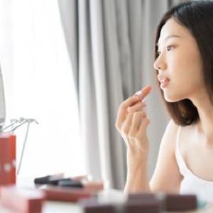 生理期間は何かと肌が敏感になりがち...。メイクするときに避けるべき習慣を美容家に聞いてみた。