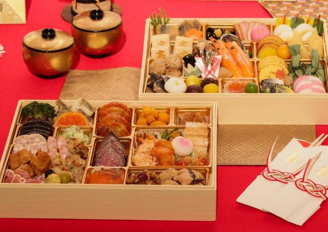 イオンのおせちは史上最大75品目のコスパ最強おせちが登場。早割でお得に買うのが賢い...。