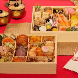 イオンのおせちは史上最大75品目のコスパ最強おせちが登場。早割でお得に買うのが賢い...。