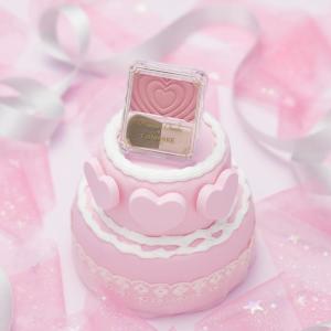 キャンメイクから40周年記念カラーのチーク出た♡キュンと甘くてかわいいピンクカラーは要チェック。