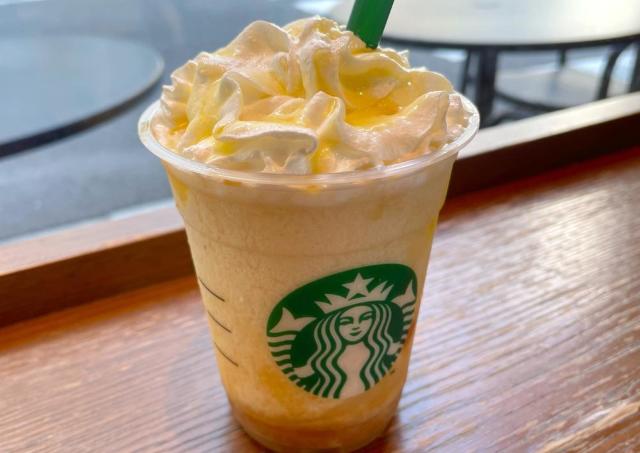 【スタバ新作先行】洋なしがジュワ～っととろける幸せ体験♡フラペチーノ史上最もフルーティーかも。《編集部レビュー》