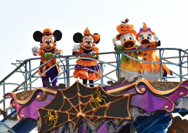 【ディズニー】東京ディズニーリゾートがハロウィーン仕様に！パレード＆パークのデコレーションを編集部が現地レポ♡