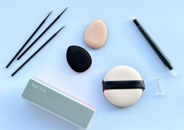 ダイソー・セリア・キャンドゥ...美容のプロが選ぶ100均で