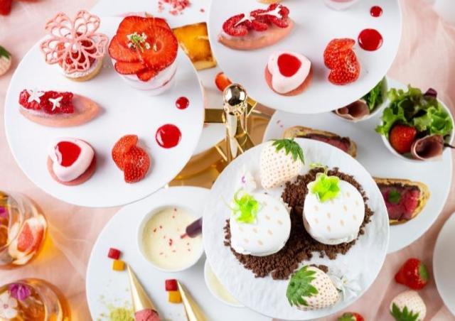 白いちごやあまおうを楽しめるアフタヌーンティー