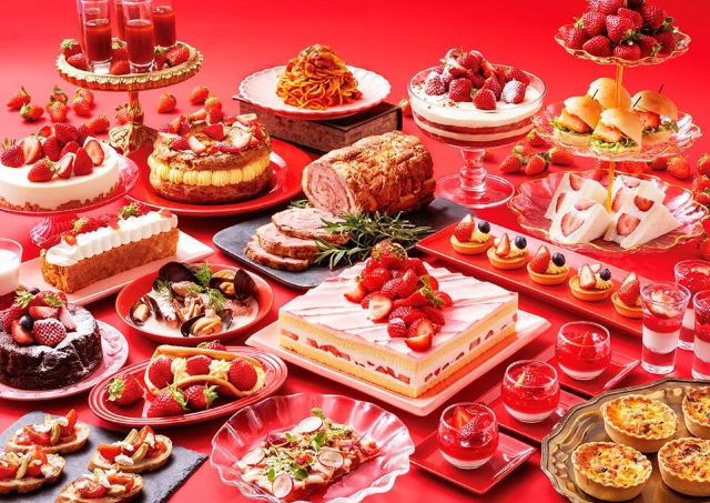 「いちご尽くし」の華やかなスイーツビュッフェ
