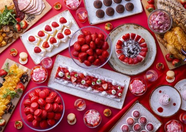 苺が主役の華やかなスイーツ＆ホテルクオリティのセイボリー