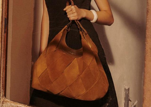 人気モデルのバッグが登場「GIANNI CHIARINI」のPOP UP