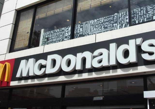 【悲報】マックの人気メニューが続々販売終了「涙が出そう」SNS騒然