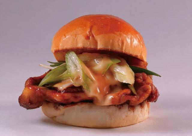 国内唯一の「鳥貴バーガー」が3月29日に閉店　「好きだったので寂しいね」「安くて美味しかった」の声