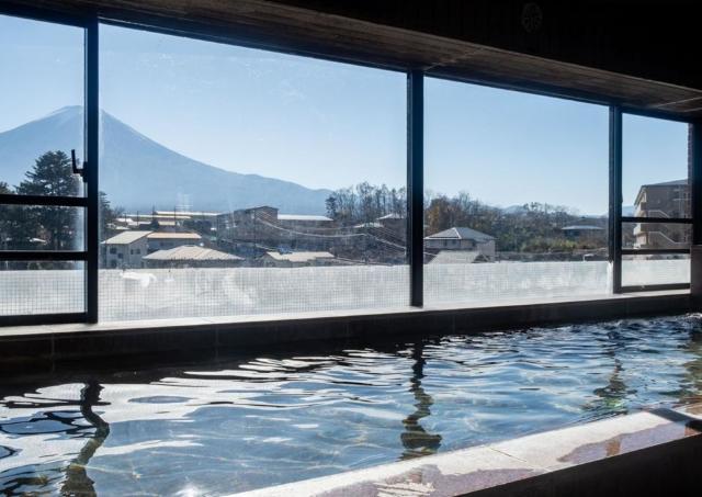 「お部屋から最高の富士山」「孫も大喜び」...楽天トラベルアワードで高評価のホテルトップ10を紹介！《2026年最新版》