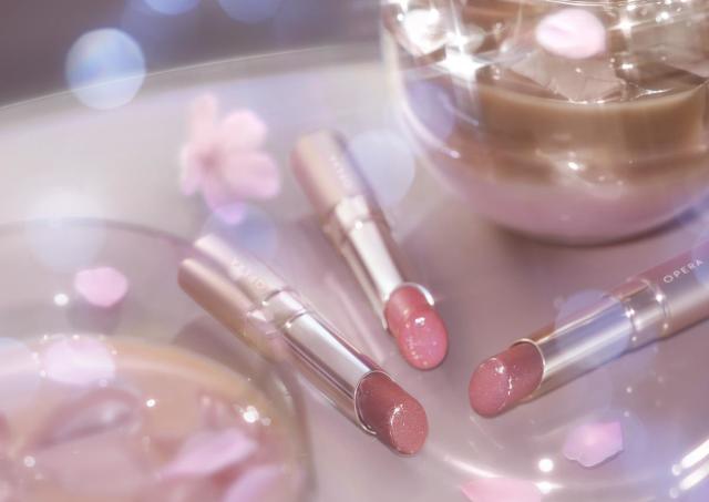 【オペラ】「グロウリップティント」からサクラの限定色が3色登場。さりげないブルーラメが