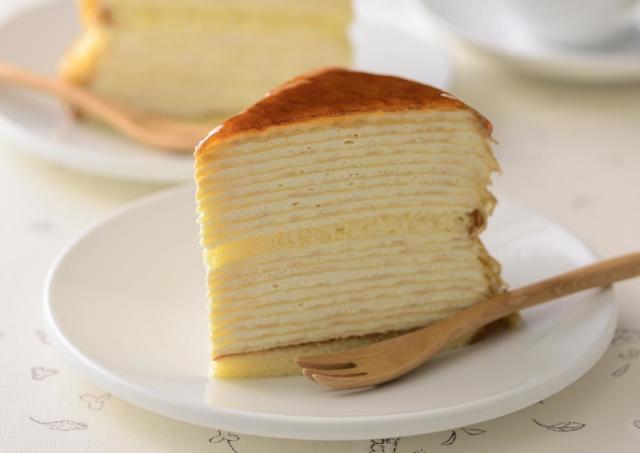 【銀座コージーコーナー】クレープ7枚増量した「ミルクレープ」は3月19日まで！贅沢に食べるチャンス♡