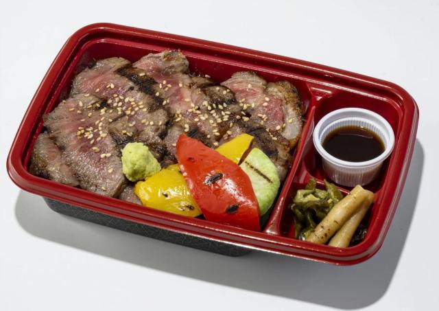 「また買いたい」「移動中の列車でも食べやすい」―グランスタ東京「店長101人が選ぶ弁当BEST10」はGWの駅弁選びの参考になる。