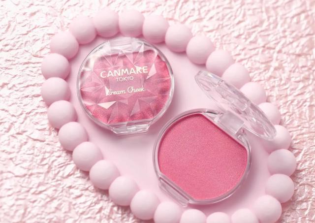 キャンメイクの夏にぴったりネイル＆イチゴカラーのチーク・アイシャドウがかわいすぎ♡限定カラーの再販売も必見！