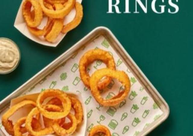 【都内は3店舗】シェイクシャックの一部店舗・期間限定で「オニオンリング」が味わえる！《11月上旬まで》